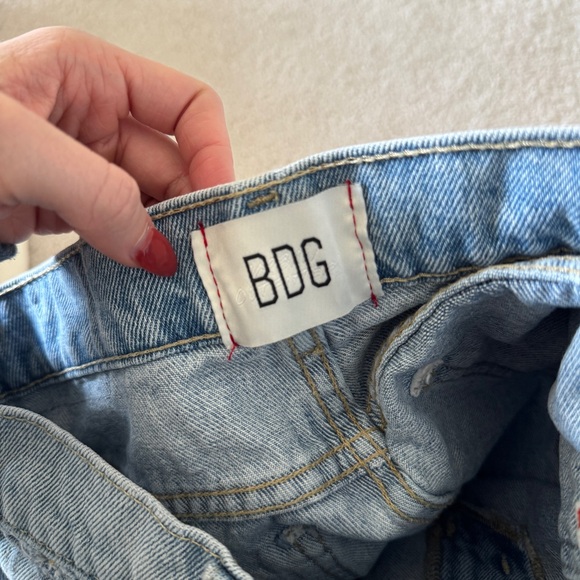 BDG Extremely Baggy Distressed Light Wash Jeans - Picture 5 of 6